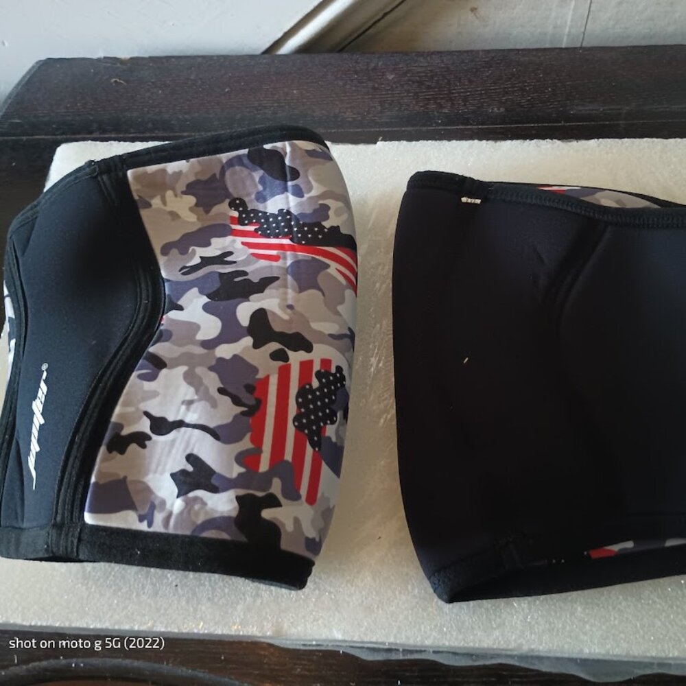 XXL Knee sleeves